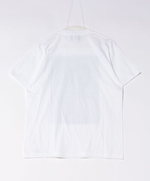 BY THE BAY(バイザベイ)の「【MARILYN MONROE/マリリン・モンロー】フォトTシャツ ピグメント染め ヴィンテージ ユニセックスモノクロ クローズアップ(Tシャツ/カットソー・レディース・ホワイト/ブラック・SMALL/MEDIUM)」の5枚目の写真