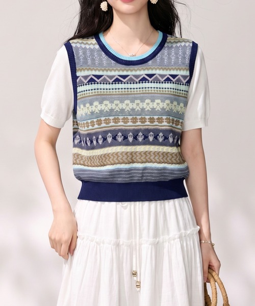 LUCPY(ラクピー)の「ジャガードニットベストレイヤードトップス(その他トップス・レディース・ブルー・LARGE/MEDIUM/SMALL)」の1枚目の写真