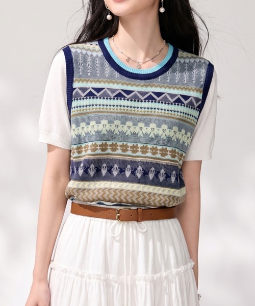LUCPY(ラクピー)の「ジャガードニットベストレイヤードトップス(その他トップス・レディース・ブルー・LARGE/MEDIUM/SMALL)」の4枚目の写真