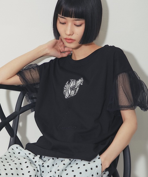 ANOTHER S(アナザーエス)の「フラワー刺繍&チュールスリーブT(Tシャツ/カットソー・レディース・グレー/ホワイト/ブラック・FREE)」の6枚目の写真