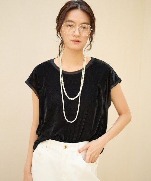 Elura(エルーラ)の「カットベロアフレンチプルオーバー/1057130(Tシャツ/カットソー・レディース・オフホワイト/ブルー/ブラック・FREE)」の1枚目の写真