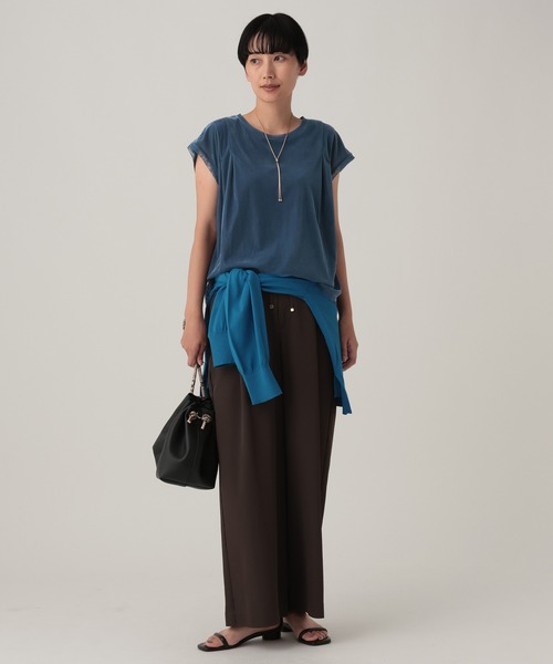 Elura(エルーラ)の「カットベロアフレンチプルオーバー/1057130(Tシャツ/カットソー・レディース・オフホワイト/ブルー/ブラック・FREE)」の6枚目の写真