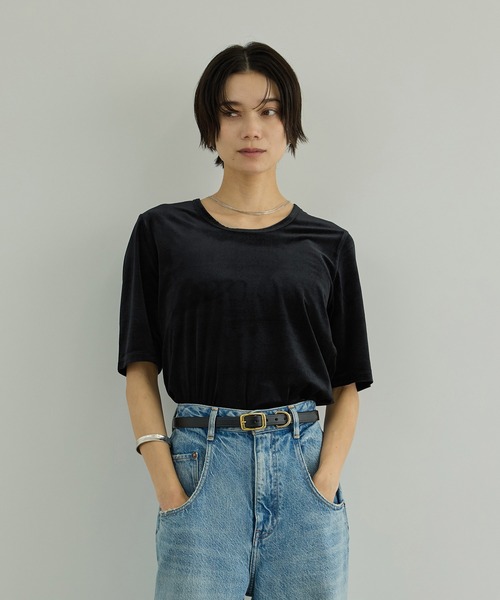 SALON adam et rope'(サロン アダム エ ロペ)の「シアーベロアクルーネックプルオーバー(Tシャツ/カットソー・レディース・キャメル/オフホワイト/ブラック・FREE)」の16枚目の写真