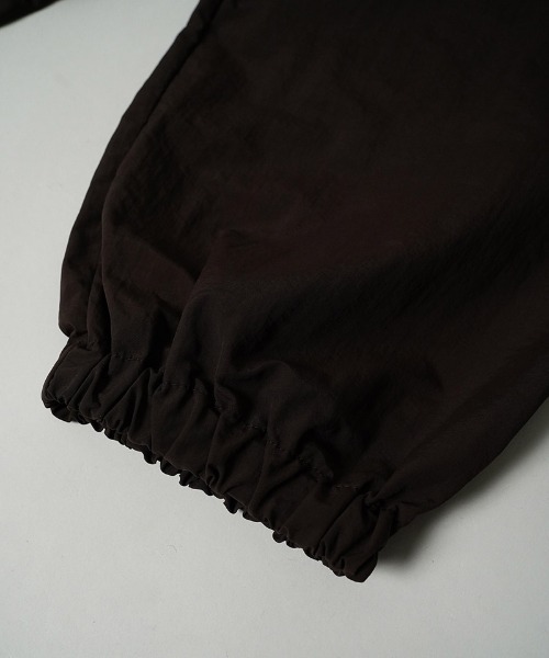 EGO TRIPPING(エゴトリッピング)の「mp15256-DAYGLYDE TRACK PANTS トラックパンツ(626755)(その他パンツ・メンズ・ブラック/ダークブラウン・M/L)」の18枚目の写真