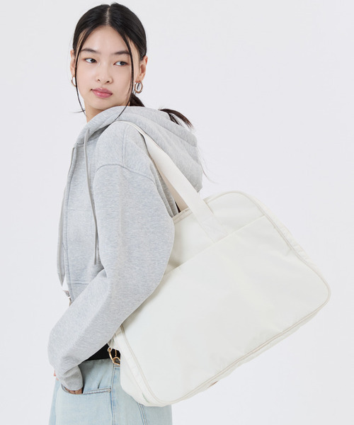 LeSportsac(レスポートサック)の「ON JOURNEY BOSTON アーバンデュー(ボストンバッグ・レディース・ホワイト・FREE)」の5枚目の写真