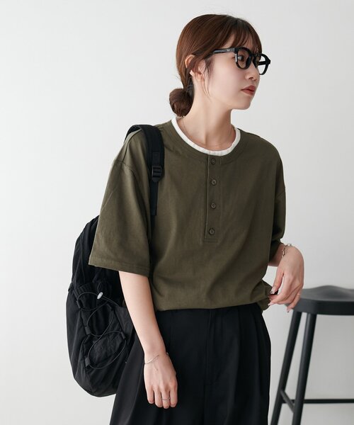 DISCOAT（ディスコート）の「【Enlude】フェイクレイヤードヘンリーネックTシャツ《ユニセックス》（Tシャツ/カットソー・レディース・ピンク/カーキ/ブラック・MEDIUM/LARGE）」の16枚目の写真