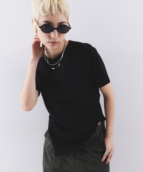 HANNE（アン）の「アシンメトリーヘムTEE（Tシャツ/カットソー・レディース・ブラック/ホワイト・FREE）」の5枚目の写真