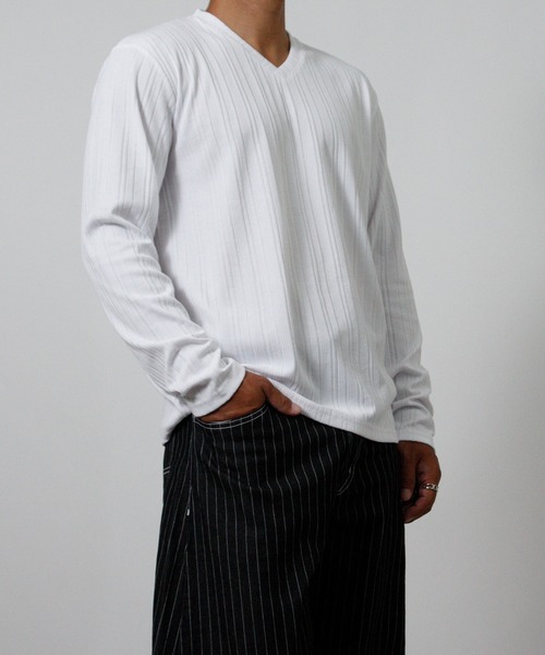 NYLAUS（ナイラス）の「【Nylaus】Vネック テレコ Tシャツ 長袖 ロングTシャツ 無地（Tシャツ/カットソー・メンズ・ブラック/杢グレー/ネイビー/ホワイト・L/LL/M）」の13枚目の写真