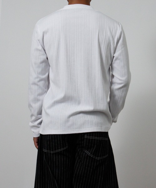 NYLAUS（ナイラス）の「【Nylaus】Vネック テレコ Tシャツ 長袖 ロングTシャツ 無地（Tシャツ/カットソー・メンズ・ブラック/杢グレー/ネイビー/ホワイト・L/LL/M）」の14枚目の写真
