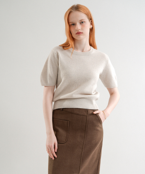 VLETI（ブレッティ）の「Wool 100% Round Half Knit (Salted_cream)（ニット/セーター・レディース・クリーム・FREE）」の2枚目の写真