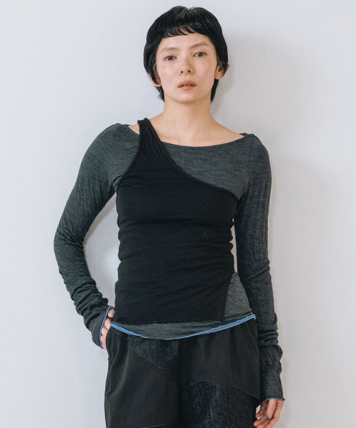 muller of yoshiokubo（ミュラーオブヨシオクボ）の「muller of yoshiokubo ミュラーオブヨシオクボ / CRINKLE JERSEY LAYER TOP クリンクルジャージーレイヤートップス / MLF26104（Tシャツ/カットソー・レディース・ベージュ/ブラック/レッド・38/36）」の2枚目の写真