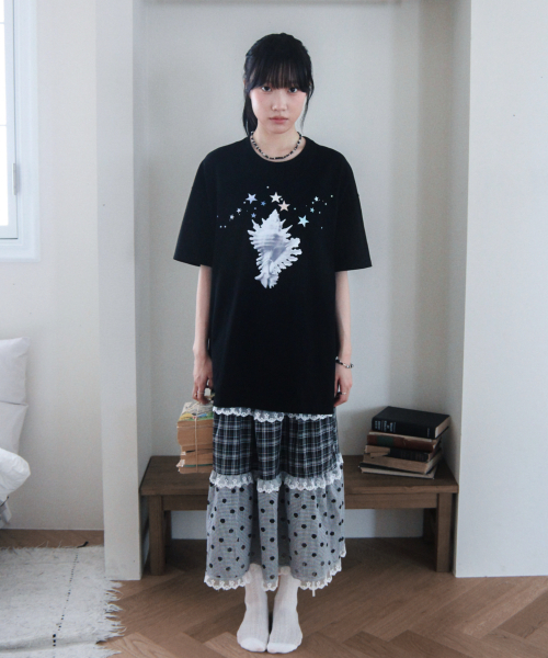 RUBATI(ルバティ)の「ステアリシシェル ソラ オーバーサイズ 半袖 Tシャツ_ブラック(Tシャツ/カットソー・レディース・その他・FREE)」の3枚目の写真