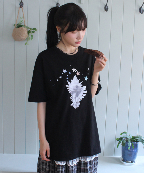 RUBATI(ルバティ)の「ステアリシシェル ソラ オーバーサイズ 半袖 Tシャツ_ブラック(Tシャツ/カットソー・レディース・その他・FREE)」の5枚目の写真
