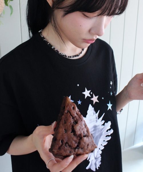 RUBATI(ルバティ)の「ステアリシシェル ソラ オーバーサイズ 半袖 Tシャツ_ブラック(Tシャツ/カットソー・レディース・その他・FREE)」の6枚目の写真