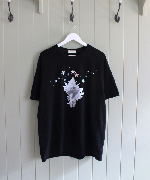 RUBATI(ルバティ)の「ステアリシシェル ソラ オーバーサイズ 半袖 Tシャツ_ブラック(Tシャツ/カットソー・レディース・その他・FREE)」の7枚目の写真