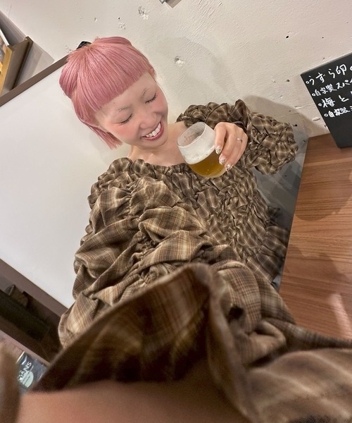 Alley Tokyo(アリートーキョー)の「くしゅっとしたブラウス(シャツ/ブラウス・レディース・ブラウン/ベージュ・FREE)」の17枚目の写真