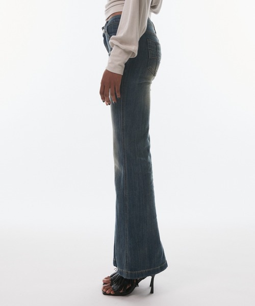 BLONDEY(ブロンディ)の「VINTAGE FADE STRAIGHT DENIM(デニムパンツ・レディース・ブルー・MEDIUM/SMALL)」の4枚目の写真