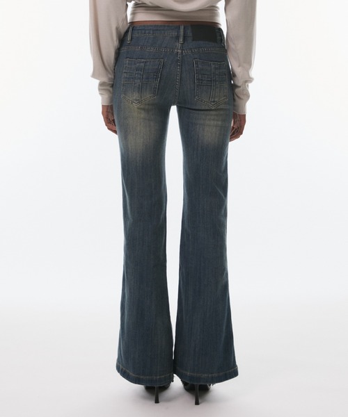 BLONDEY(ブロンディ)の「VINTAGE FADE STRAIGHT DENIM(デニムパンツ・レディース・ブルー・MEDIUM/SMALL)」の5枚目の写真
