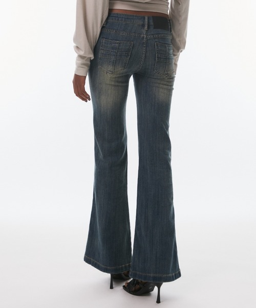 BLONDEY(ブロンディ)の「VINTAGE FADE STRAIGHT DENIM(デニムパンツ・レディース・ブルー・MEDIUM/SMALL)」の11枚目の写真