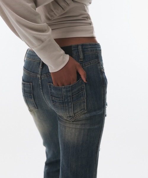 BLONDEY(ブロンディ)の「VINTAGE FADE STRAIGHT DENIM(デニムパンツ・レディース・ブルー・MEDIUM/SMALL)」の17枚目の写真