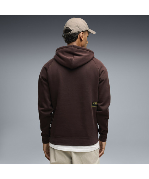 PUMA(プーマ)の「PUMA プーマ メンズ プーマ スポーツ グラフィック ホリデー フーディ(パーカー・メンズ・ブラック/ネイビー/ダークブラウン系・SMALL/MEDIUM/LARGE/X-LARGE)」の12枚目の写真