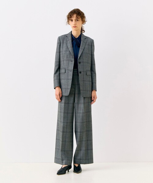 TOMORROWLAND collection（トゥモローランドコレクション）の「SILK AIR PANE 2Bシングルジャケット（テーラードジャケット・レディース・ブラウン系その他/グレー系その他2・38/36）」の3枚目の写真