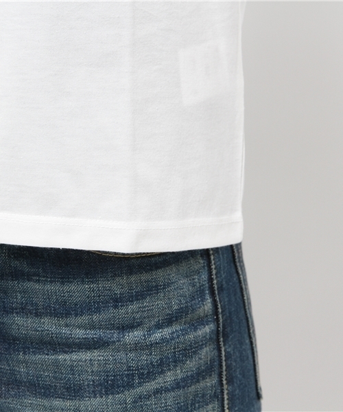 earth music&ecology（アースミュージックアンドエコロジー）の「手書き風ロゴプリントＴＥＥ（Tシャツ/カットソー・レディース・オフホワイト/ライトグリーン/ブラック/サックスブルー・SMALL/MEDIUM）」の10枚目の写真