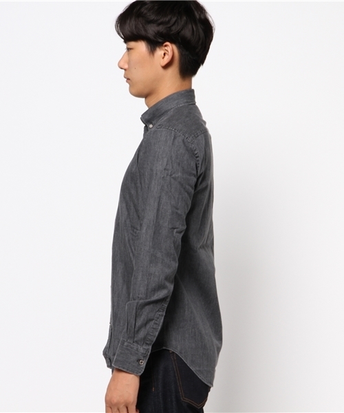 JOHN LAWRENCE SULLIVAN（ジョンローレンスサリバン）の「WASHED DENIM BUTTON DOWN SHIRT（シャツ/ブラウス・メンズ・インディゴブルー/ブラック・38/34/36/42/44/46）」の5枚目の写真