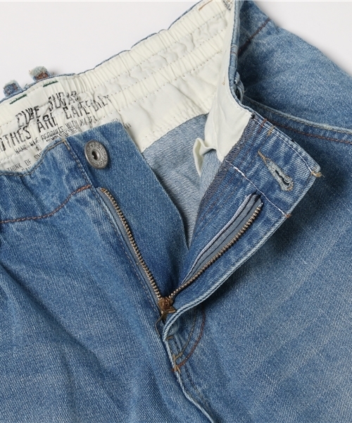 CUBE SUGAR（キューブシュガー）の「10.5ozデニム ダメージ加工イージーテーパードパンツ（デニムパンツ・レディース・ブルー/ネイビー・M/S）」の10枚目の写真