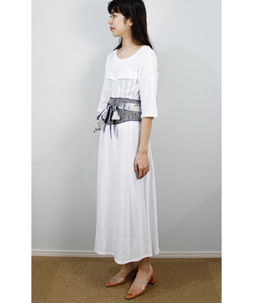 made in HEAVEN（メイドインヘブン）の「OVERSIZED TEE with CORSET 