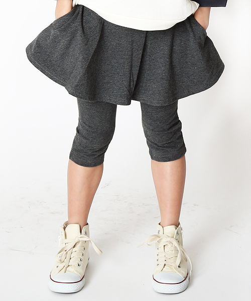 devirock(デビロック)の「全14柄 ポケット付6分丈レギンス付フレアスカート スカッツ スカート付レギンス(スカート・キッズ・ブラック/ストライプ/カモフラージュ/パープル/ピンク/ヘザーチャコール/ブルー系その他2/チャコールグレー×ブラック/杢グレー/ブルー系その他/ターコイズブルー/グリーン系その他/ネイビー/ライトイエロー/ブラック系その他/レッド系その他/パープル系その他・90cm/100cm/160cm/150cm/110cm/140cm/130cm/120cm)」の6枚目の写真