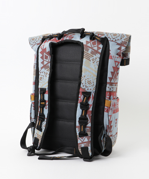 Focused Space(フォーカスドスペース)の「THE SOUTHWESTERN BACKPACK バックパック デイパック(バックパック/リュック・メンズ・ブルー系その他・ONE SIZE)」の5枚目の写真