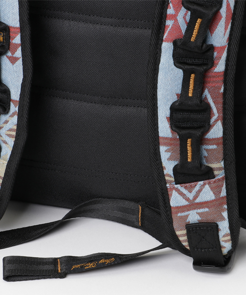 Focused Space(フォーカスドスペース)の「THE SOUTHWESTERN BACKPACK バックパック デイパック(バックパック/リュック・メンズ・ブルー系その他・ONE SIZE)」の7枚目の写真