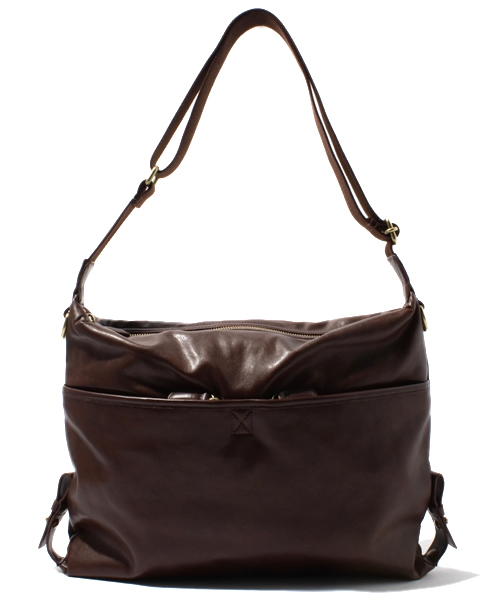 BEAUTY&YOUTH UNITED ARROWS（ビューティーアンドユースユナイテッドアローズ）の「BY フェイク/ゴート 2WAYショルダー ◆（ショルダーバッグ・メンズ・ブラック/ダークブラウン/ダークグリーン・フリー）」の4枚目の写真