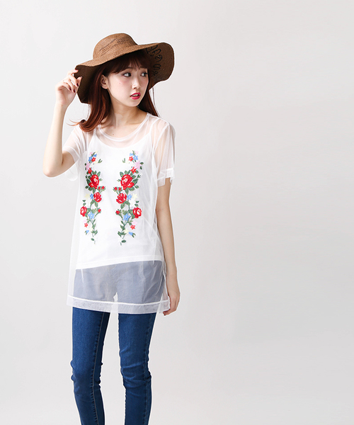 WEGO(ウィゴー)の「WEGO/チュール刺繍レイヤードビッグシルエットTシャツ(Tシャツ/カットソー・レディース・オフホワイト/ブラック・FREE)」の19枚目の写真