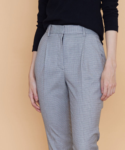 UNITED TOKYO(ユナイテッドトウキョウ)の「チェックワンタックパンツ(スラックス・レディース・マルチ/グレー・1/2)」の13枚目の写真