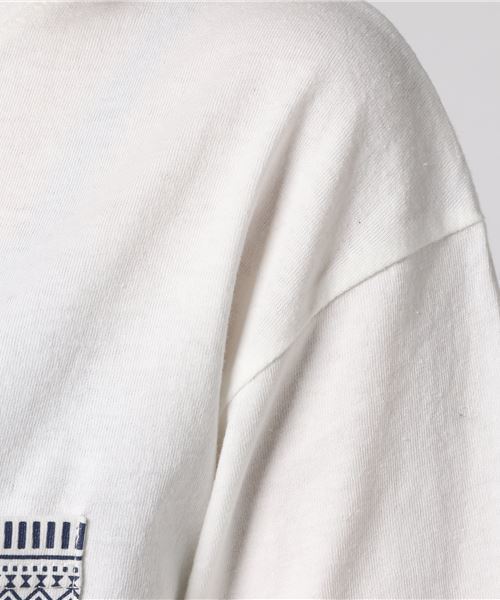 go slow caravan（ゴースローキャラバン）の「UNDER WRAPS/アンダーラップス　ポケットTEE（Tシャツ/カットソー・レディース・ホワイト/カーキ・MEDIUM/LARGE）」の6枚目の写真