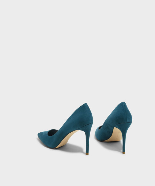 CHARLES & KEITH(チャールズ & キース)の「ベーシックポインテッドパンプス / BASIC POINTED PUMPS(パンプス・レディース・ブルーグリーン/シルバー/ブラック・22.5cm/24.5cm/23.5cm/25cm/23cm)」の11枚目の写真