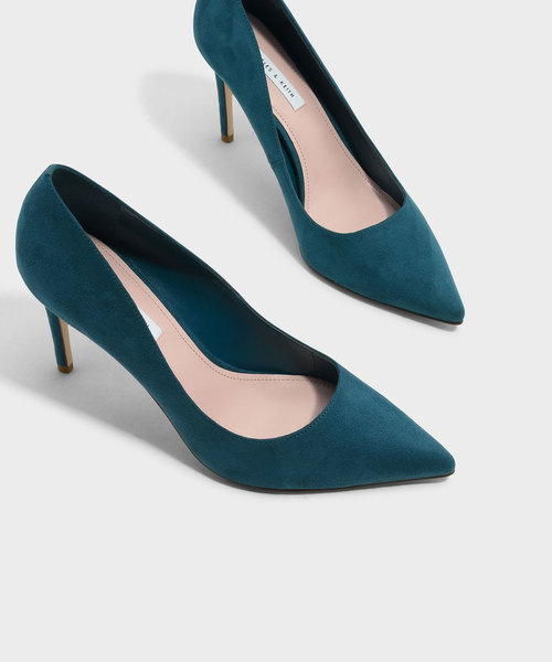 CHARLES & KEITH(チャールズ & キース)の「ベーシックポインテッドパンプス / BASIC POINTED PUMPS(パンプス・レディース・ブルーグリーン/シルバー/ブラック・22.5cm/24.5cm/23.5cm/25cm/23cm)」の12枚目の写真