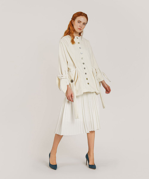 CHARLES & KEITH(チャールズ & キース)の「ベーシックポインテッドパンプス / BASIC POINTED PUMPS(パンプス・レディース・ブルーグリーン/シルバー/ブラック・22.5cm/24.5cm/23.5cm/25cm/23cm)」の13枚目の写真