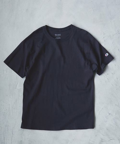 Champion（チャンピオン）の「Champion Authentic T-SHIRTS/ チャンピオン コットン Tシャツ(1/2スリーブ)（Tシャツ/カットソー・メンズ・ブラック/グレー/ヘザーチャコール/ダークグリーン/ホワイト/ネイビー/ワイン/ロイヤルブルー/パープル/レッド/オレンジ/アッシュ/ライトブルー・L/XL/XXL/M/S）」の8枚目の写真
