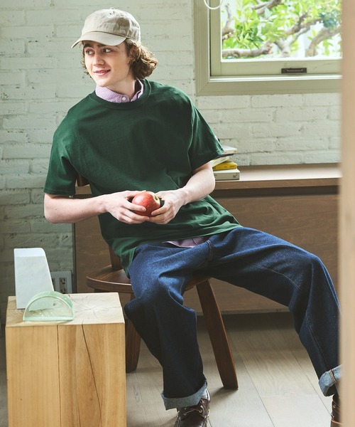 Champion（チャンピオン）の「Champion Authentic T-SHIRTS/ チャンピオン コットン Tシャツ(1/2スリーブ)（Tシャツ/カットソー・メンズ・ブラック/グレー/ヘザーチャコール/ダークグリーン/ホワイト/ネイビー/ワイン/ロイヤルブルー/パープル/レッド/オレンジ/アッシュ/ライトブルー・L/XL/XXL/M/S）」の16枚目の写真