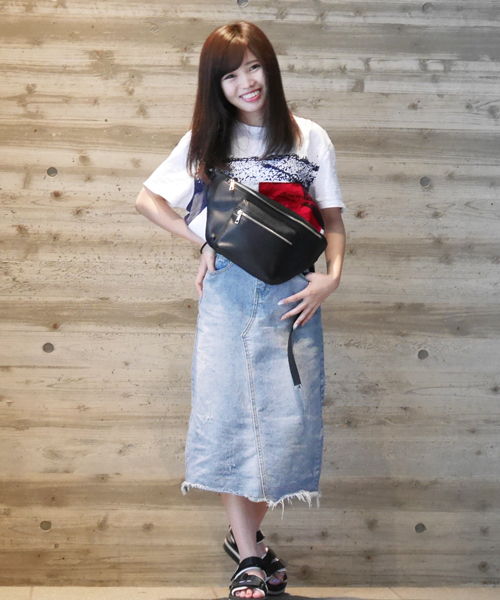 PASSE-DIX（パスディス）の「PASSE-DIX/パスディス　前ポケットFLウエストポーチ（ボディバッグ/ウエストポーチ・レディース・ブラック/シルバー/ブラック系その他・FREE）」の10枚目の写真