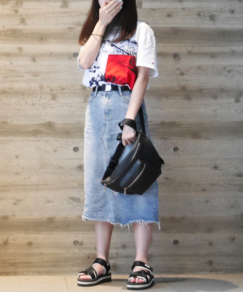 PASSE-DIX（パスディス）の「PASSE-DIX/パスディス　前ポケットFLウエストポーチ（ボディバッグ/ウエストポーチ・レディース・ブラック/シルバー/ブラック系その他・FREE）」の11枚目の写真