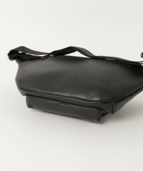 PASSE-DIX（パスディス）の「PASSE-DIX/パスディス　前ポケットFLウエストポーチ（ボディバッグ/ウエストポーチ・レディース・ブラック/シルバー/ブラック系その他・FREE）」の5枚目の写真