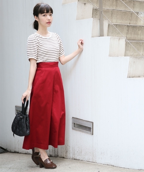 LOWRYS FARM（ローリーズファーム）の「リブタックＴシャツ　803219（Tシャツ/カットソー・レディース・オフホワイト/ブラック/ベージュ系その他/パープル系その他/マルチ・MEDIUM/LARGE）」の21枚目の写真