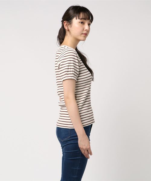 LOWRYS FARM（ローリーズファーム）の「リブタックＴシャツ　803219（Tシャツ/カットソー・レディース・オフホワイト/ブラック/ベージュ系その他/パープル系その他/マルチ・MEDIUM/LARGE）」の6枚目の写真