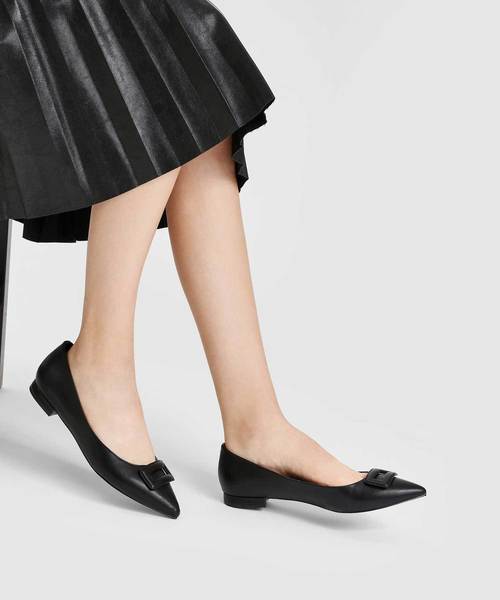 CHARLES & KEITH（チャールズ & キース）の「ラップ バックルディテールバレリーナ / Wrapped Buckle Detail Ballerinas（バレエシューズ・レディース・ブラック/スモークピンク/ブラック系その他2・22.5cm/23cm/23.5cm/24.5cm/25cm）」の10枚目の写真
