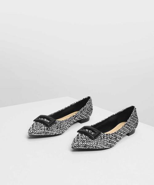 CHARLES & KEITH（チャールズ & キース）の「ラップ バックルディテールバレリーナ / Wrapped Buckle Detail Ballerinas（バレエシューズ・レディース・ブラック/スモークピンク/ブラック系その他2・22.5cm/23cm/23.5cm/24.5cm/25cm）」の6枚目の写真