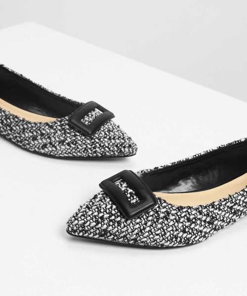 CHARLES & KEITH（チャールズ & キース）の「ラップ バックルディテールバレリーナ / Wrapped Buckle Detail Ballerinas（バレエシューズ・レディース・ブラック/スモークピンク/ブラック系その他2・22.5cm/23cm/23.5cm/24.5cm/25cm）」の16枚目の写真